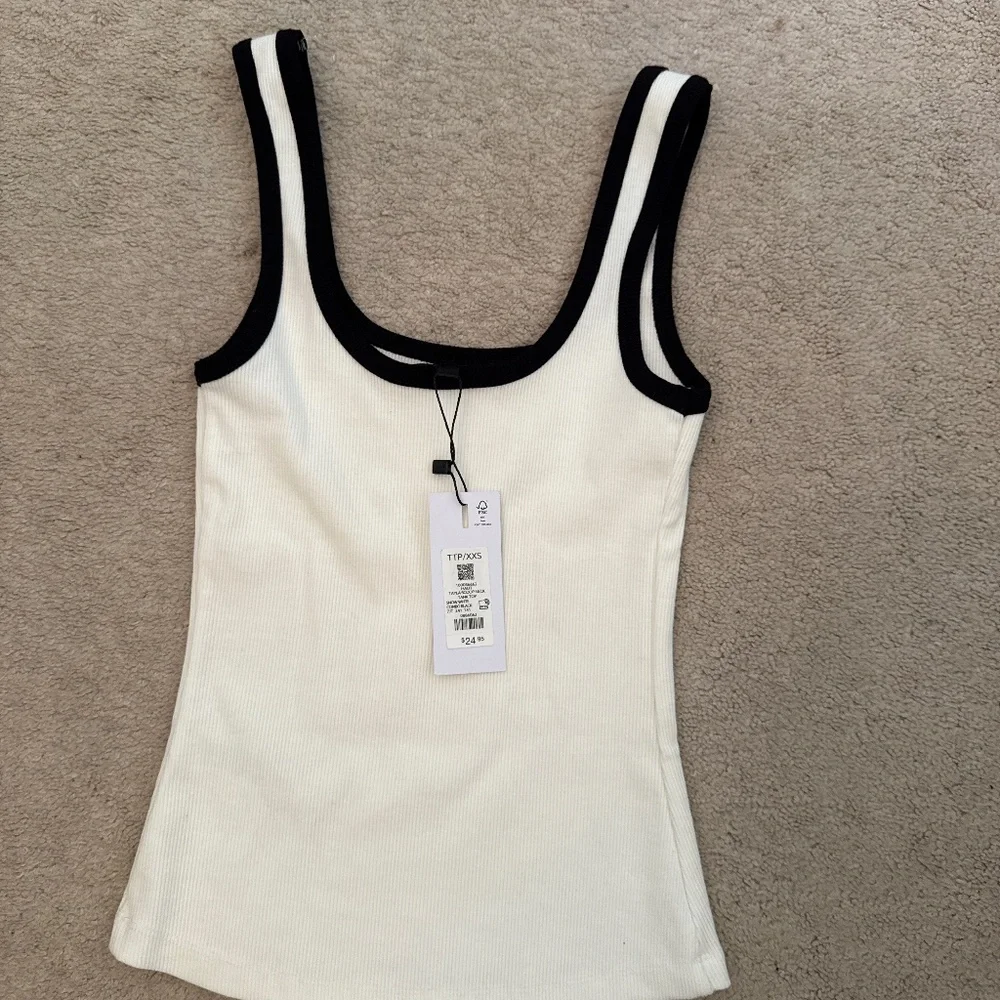 Tank top - Picture 1 of 1